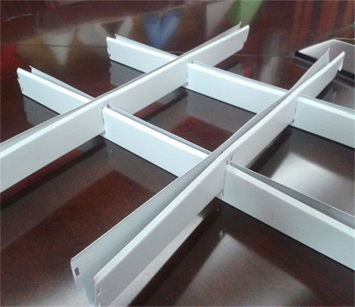 廣州幕墻鋁單板廠家 定制包柱條價格參考與高清產品圖鑒賞